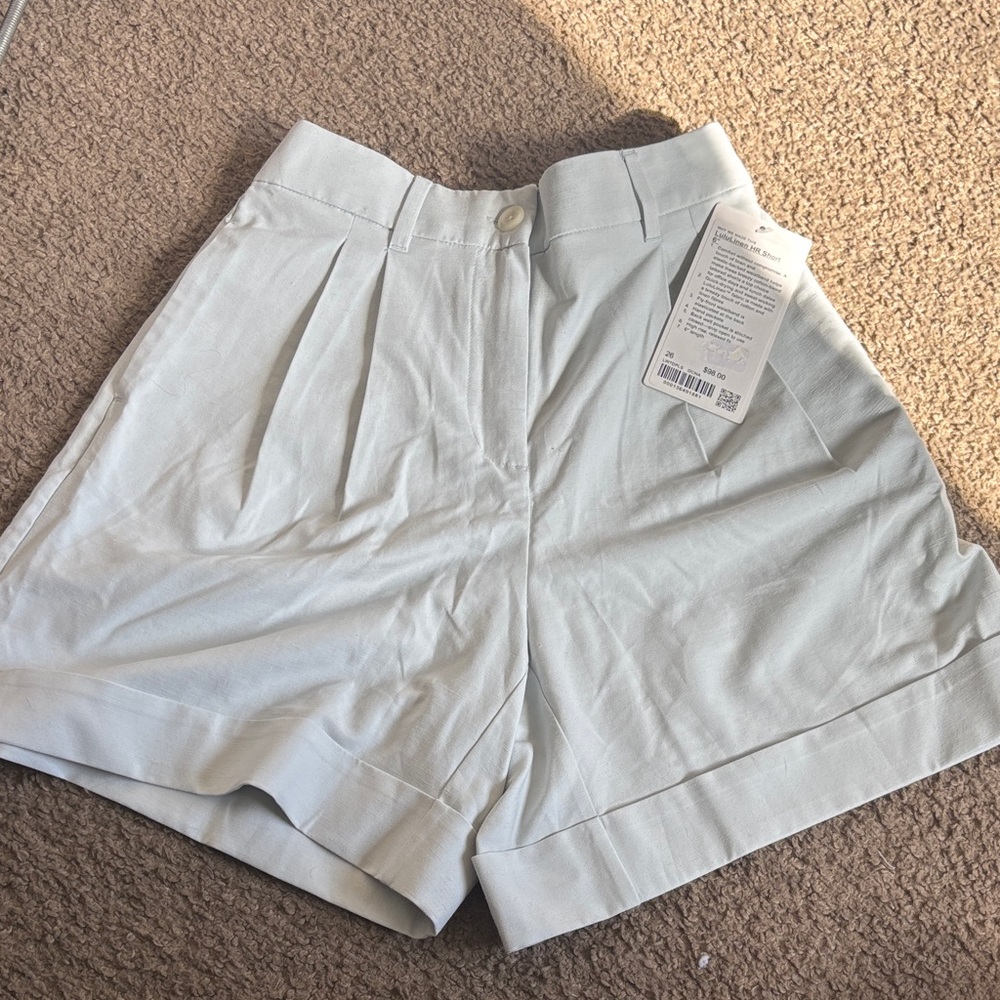 Lululemon Women's Light Blue linen Shorts